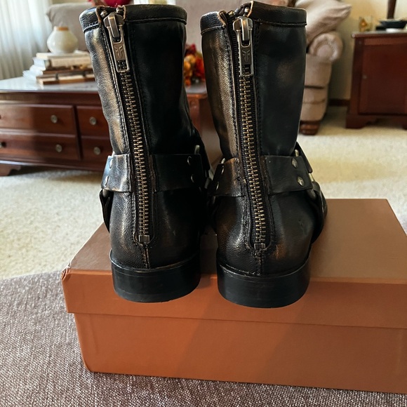 ❤️ EUC Frye Brown Leather Short Zip Boot 7.5 - Picture 4 of 8